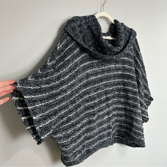 Anthropologie Moth Navy Blue White Striped Poncho Oversized Sweater Medium/Large - Picture 3 of 8